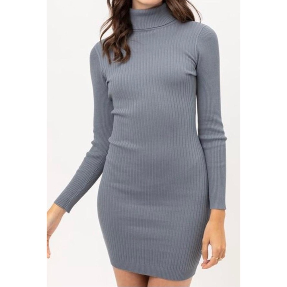 🌀🐢 LIGHT TEAL TURTLE NECK DRESS 🐢